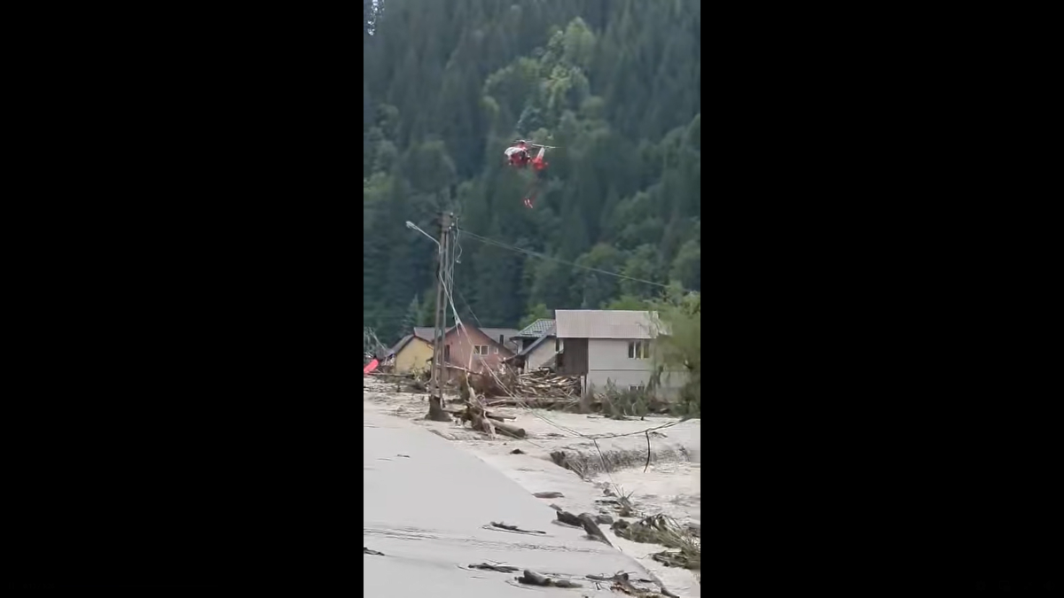 Inundațiile din Broșteni