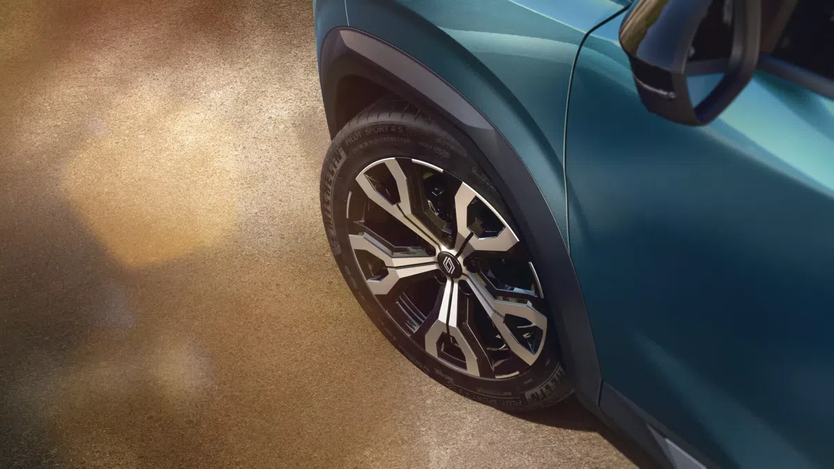 Mașina copiată după Dacia „va repara greșelile făcute la Bigster” » Au apărut toate imaginile cu noul model