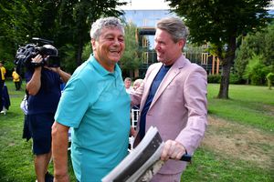 Florin Răducioiu a început să plângă la telefon: „S-a rupt pe jumătate sufletul meu... Sunt devastat”