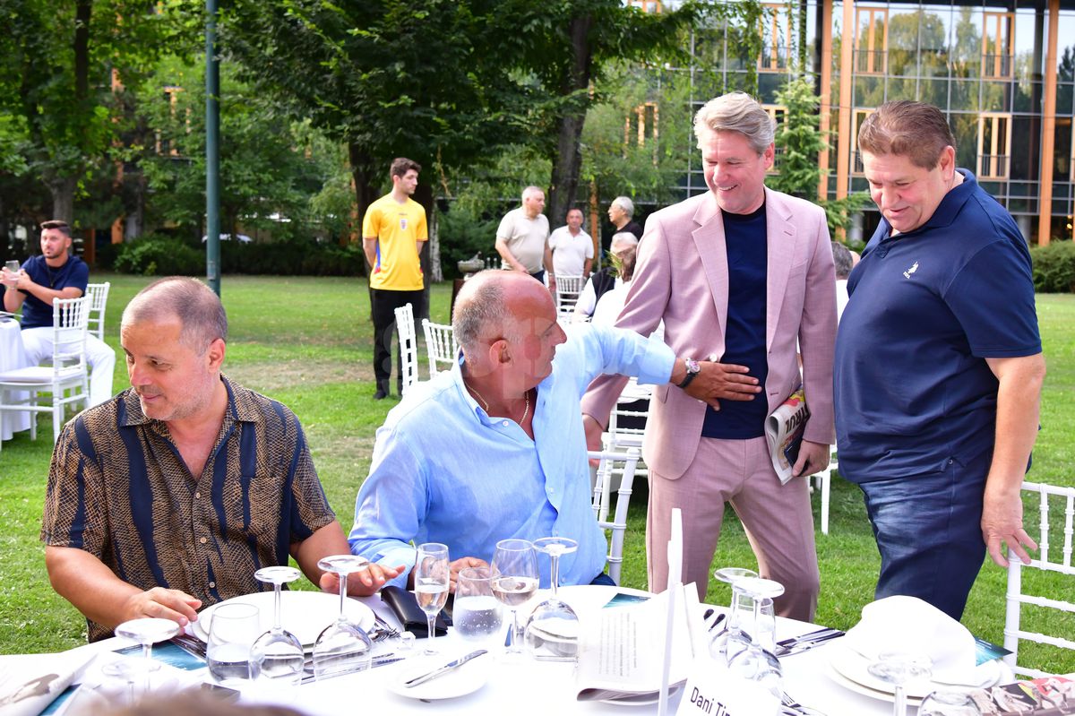 Translatorul lui Il Luce în Țara Semilunei: „Doamna Lucescu poate preda istoria Turciei studenților” » Unde vrea să-l vadă pe Răzvan Lucescu: „Inshallah”