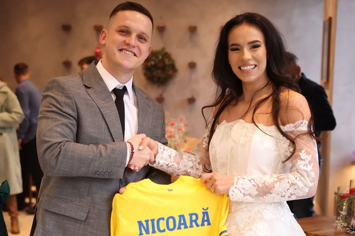 „Cea mai frumoasă fotbalistă din România” s-a cununat religios cu fostul preparator al naționalei