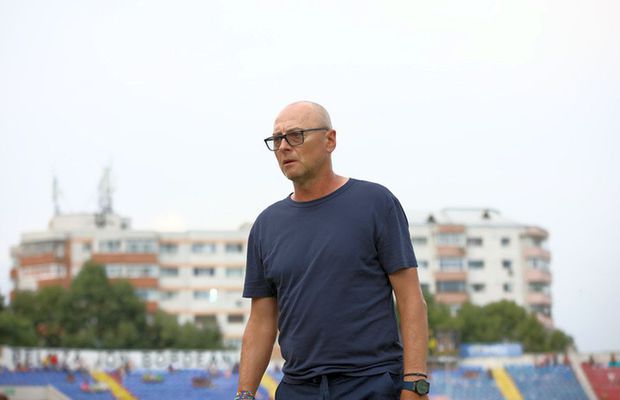 Leo Grozavu își pune-n gardă elevii, după 4-0 cu Slobozia: „N-aș vrea să facem asta”