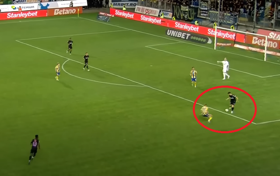 Alarmă la FCSB » Stâlpul din sezonul trecut e groggy, iar Becali se gândește să-l scoată din echipă