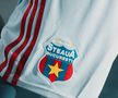 Steaua și-a prezentat echipamentele oficiale pentru sezonul 2025-2026 / Foto: Facebook Steaua București
