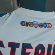 Steaua și-a prezentat echipamentele oficiale pentru sezonul 2025-2026 / Foto: Facebook Steaua București