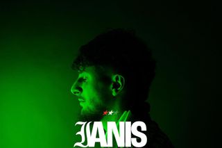 Ianis Stoica, prezentat oficial la noua echipă: „E tricolor”