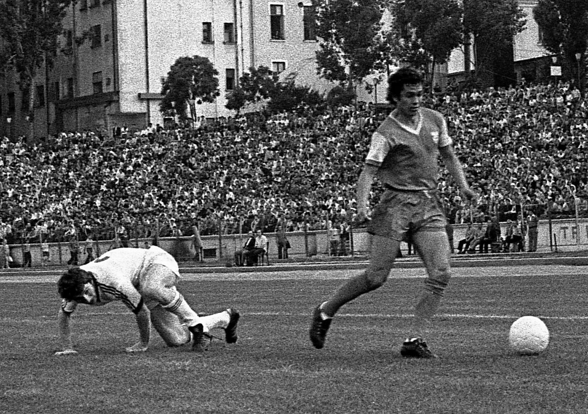 „Unul dintre cei mai buni din toate timpurile!” » E idol în Ungaria, dar se înclină în fața legendei din România: „Ți-o zicea în față!”