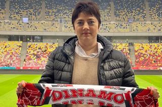Asta-i ultima! Mama jucătorului dinamovist a sărit la gâtul lui Panduru: „Asta nu ați văzut”