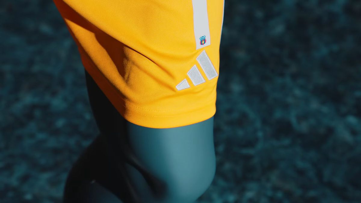 Steaua și-a prezentat oficial noile echipamente pentru sezonul 2025-2026: „Fiecare tricou poartă ceva din istoria noastră”