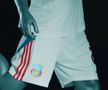 Steaua și-a prezentat echipamentele oficiale pentru sezonul 2025-2026 / Foto: Facebook Steaua București