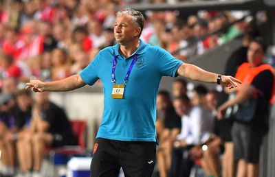 SLAVIA PRAGA - CFR CLUJ 1-0 // „Frânarii” » Editorial tăios Cristian Geambașu: „Dan Petrescu a dat dovadă de mentalitate de sărăcan plin de bani”