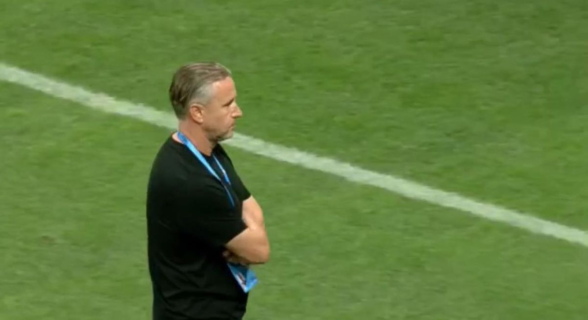 Haos după Rapid - CSU Craiova! Oltenii, evacuați prin parcare