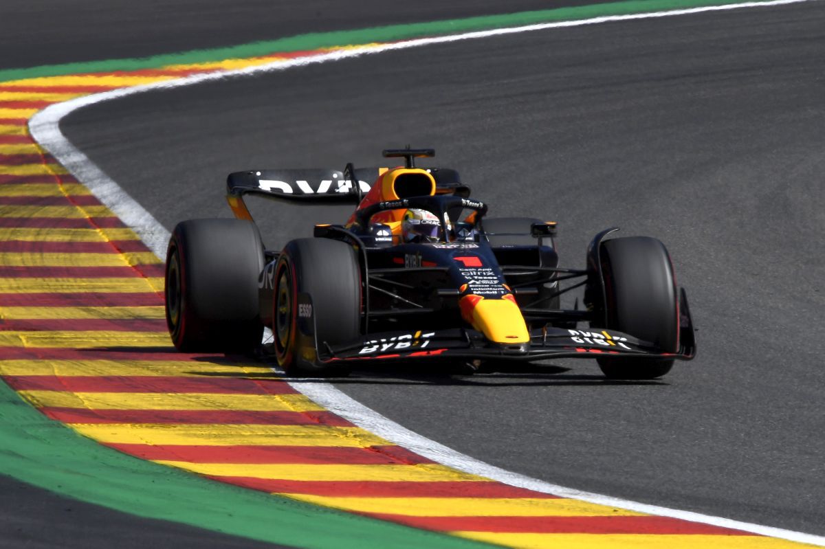 Max Verstappen, sclipitor în Marele Premiu al Belgiei! Plecat de pe 14, olandezul a câștigat autoritar pe „Spa-Francorchamps”!