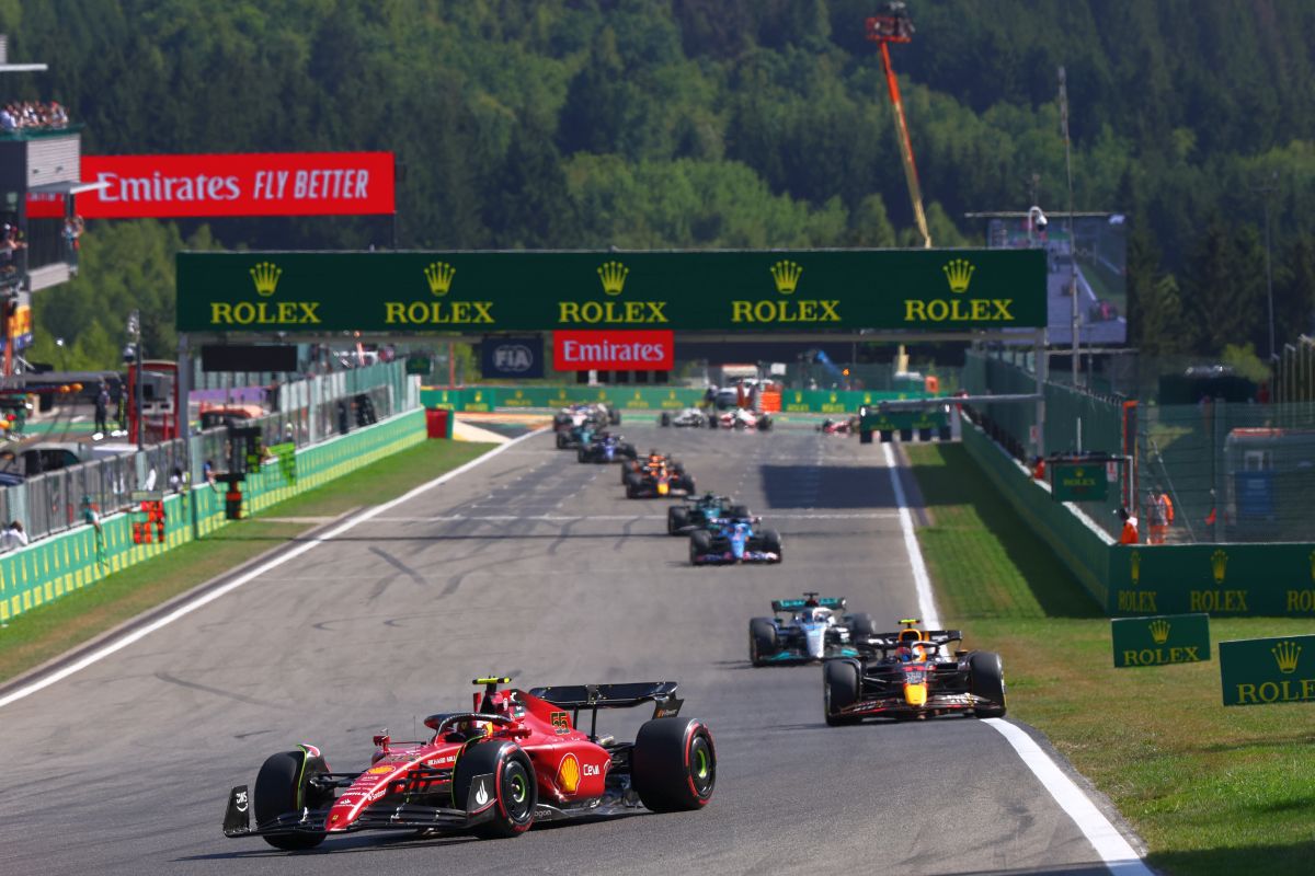 Max Verstappen, sclipitor în Marele Premiu al Belgiei! Plecat de pe 14, olandezul a câștigat autoritar pe „Spa-Francorchamps”!