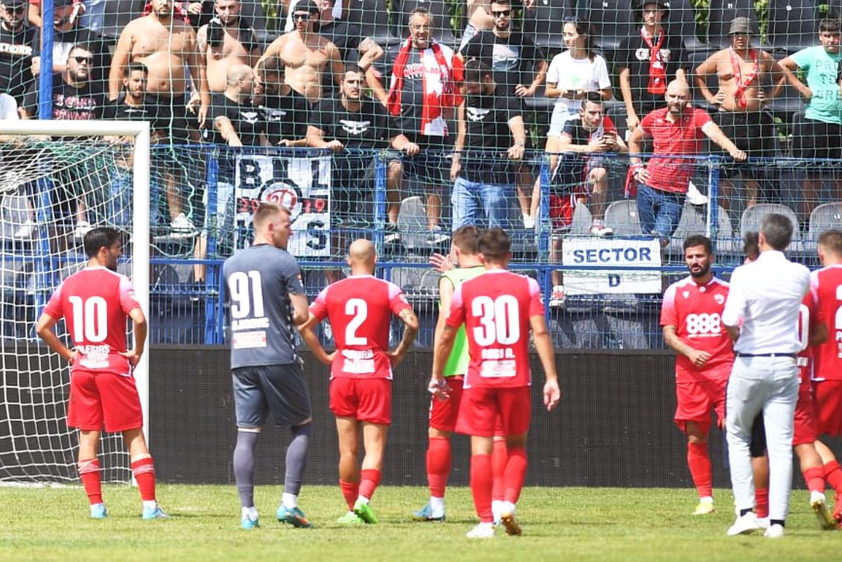 Dinamo pleacă și de la Clinceni! „Câinii”, fără casă înaintea derby-ului cu Steaua: „Sunt sătul! Sunați-l pe ministrul Novak!” + ce echipă joacă acum în „Ștefan cel Mare”