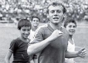 36 de ani de la transferul care a îndoliat Oltenia: Balaci la Dinamo! A vrut să se răzbune pe Craiova, dar marcat un singur gol și a bifat o rușine istorică
