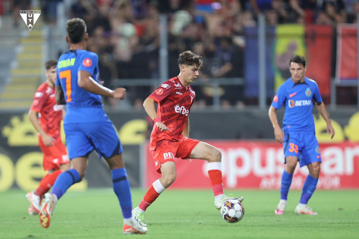 Ilie Dumitrescu a sesizat o greșeală făcută de staff-ul lui FCSB la Arad