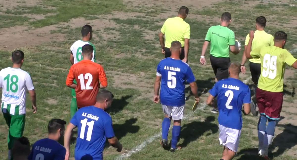 „Cea mai modernă bază sportivă din județ”, inaugurată de Țociu și Palade » Imagini de tot râsul