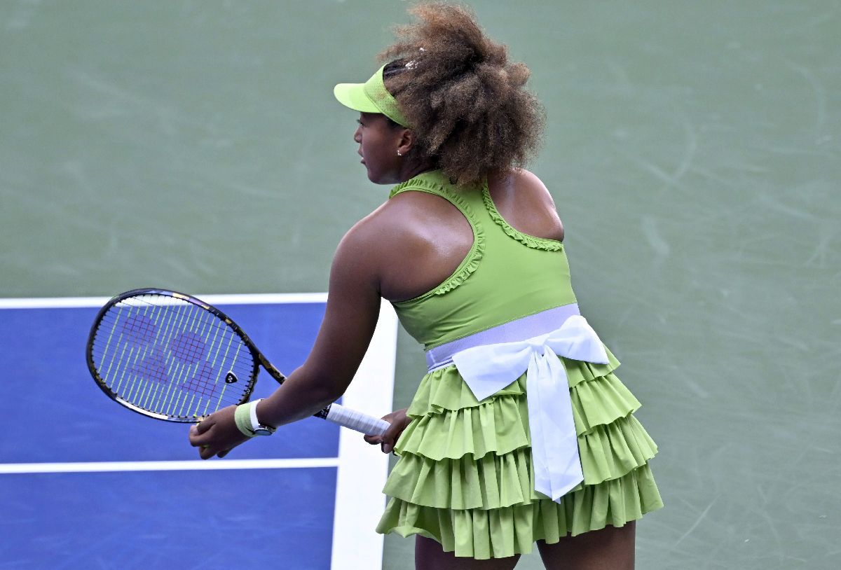 Naomi Osaka, copleșită de lacrimi după victoria cu Jelena Ostapenko din primul tur de la US Open