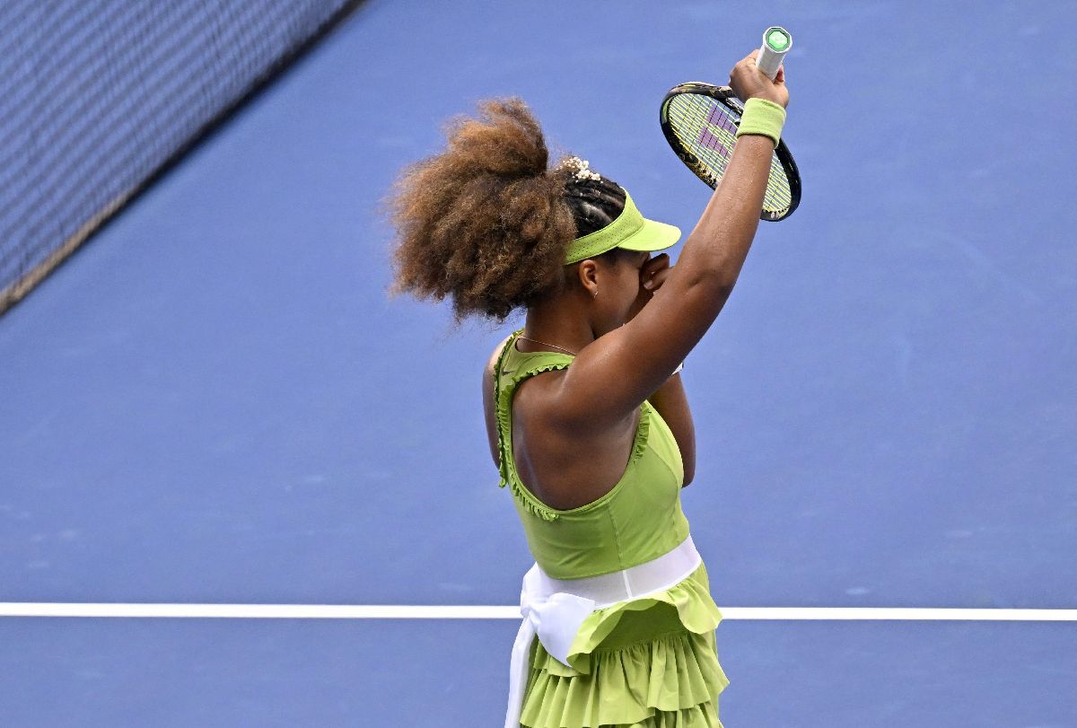 Naomi Osaka, copleșită de lacrimi după victoria cu Jelena Ostapenko din primul tur de la US Open