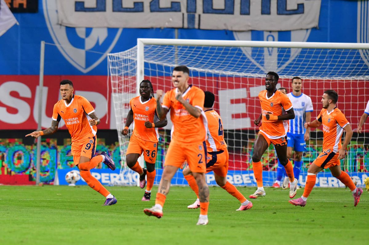 „F**k UEFA!” » Scenografie ȘOCANTĂ în Peluza Nord, la Craiova - Istanbul Bașakșehir. De unde furia oltenilor