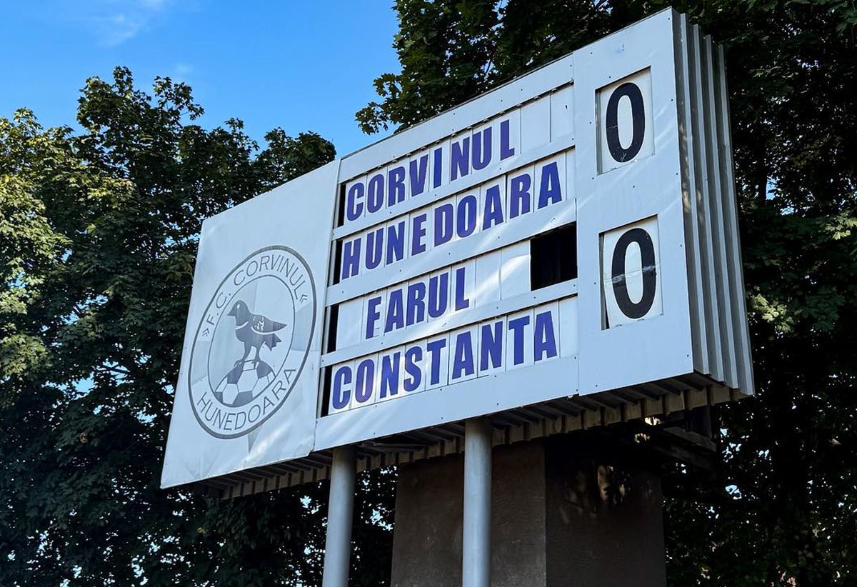 Stadion plin la Corvinul - Farul
