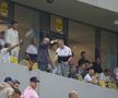 Ce a făcut Gigi Becali, la pauza partidei dintre FCSB și Aberdeen // foto: Ionuț Iordache