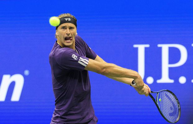 După ce a auzit comentariile făcute, Alexander Zverev și-a ironizat fratele: „El știe întotdeauna mai bine”