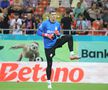 FCSB - Aberdeen, imagini de la încălzire. FOTO: Ionuț Iordache