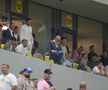 Ce a făcut Gigi Becali, la pauza partidei dintre FCSB și Aberdeen // foto: Ionuț Iordache