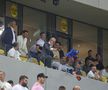 Ce a făcut Gigi Becali, la pauza partidei dintre FCSB și Aberdeen // foto: Ionuț Iordache