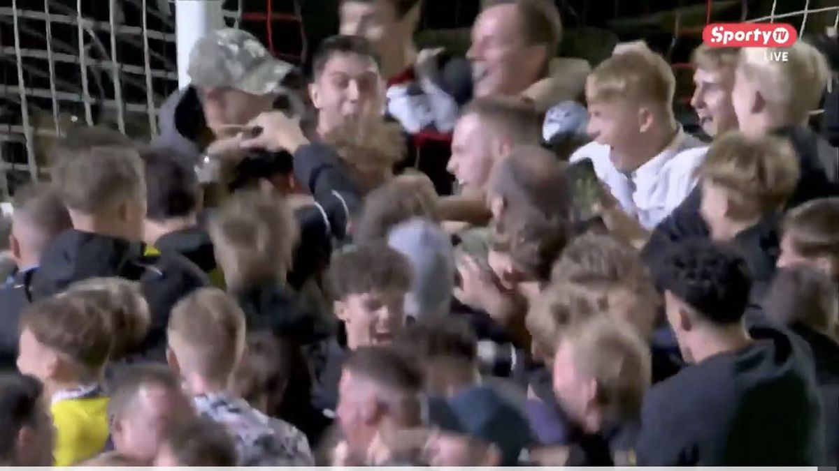 Grimsby, după victoria cu Manchester United