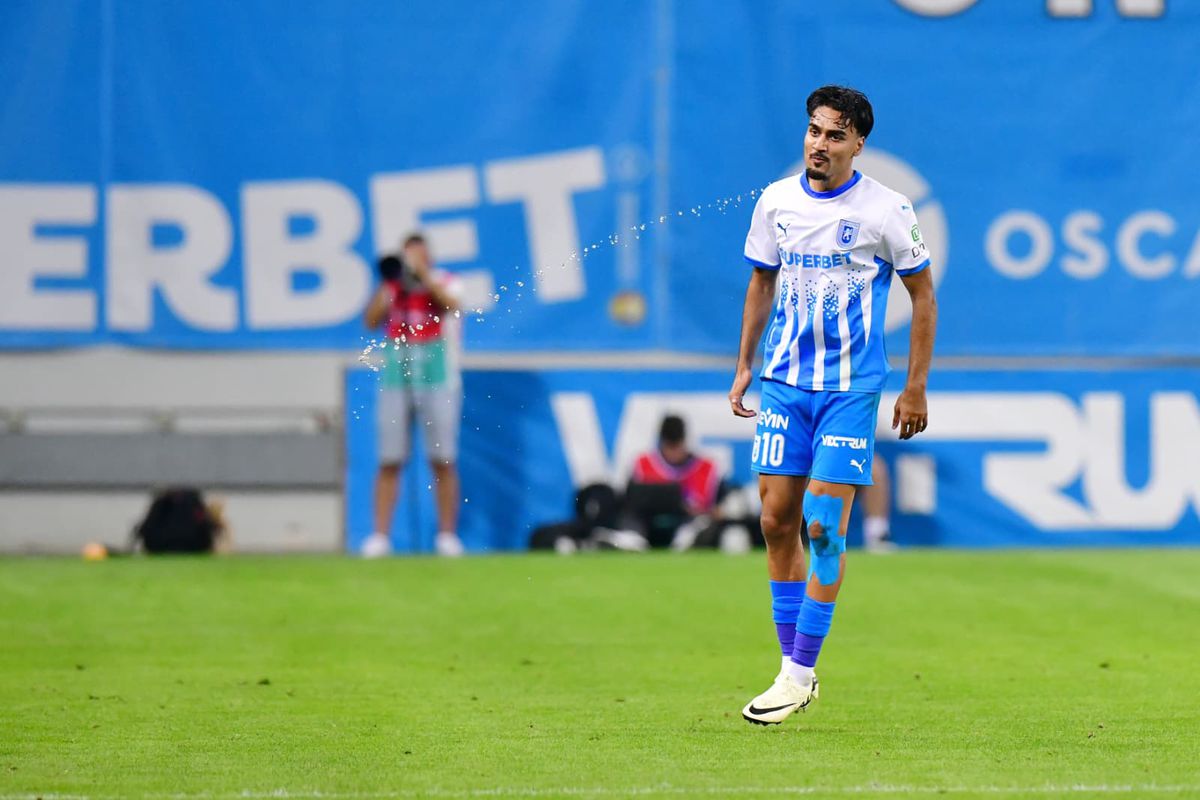 Imagini din prima repriză de la Universitatea Craiova - Bașakșehir