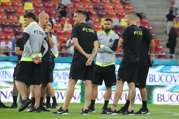 FCSB - Aberdeen, imagini de la încălzire. FOTO: Ionuț Iordache