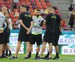 FCSB - Aberdeen, imagini de la încălzire. FOTO: Ionuț Iordache