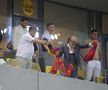 Ce a făcut Gigi Becali, la pauza partidei dintre FCSB și Aberdeen // foto: Ionuț Iordache