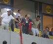 Ce a făcut Gigi Becali, la pauza partidei dintre FCSB și Aberdeen // foto: Ionuț Iordache