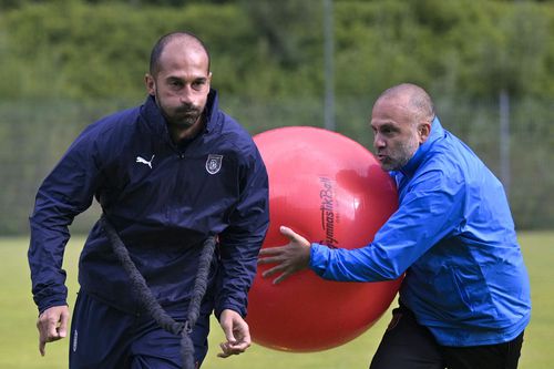 Dilemă pentru Istanbul Başakşehir înaintea returului cu Universitatea Craiova. Foto: Imago
