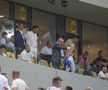 Ce a făcut Gigi Becali, la pauza partidei dintre FCSB și Aberdeen // foto: Ionuț Iordache