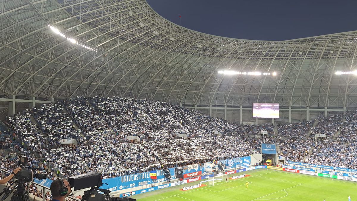 „F**k UEFA!” » Scenografie ȘOCANTĂ în Peluza Nord, la Craiova - Istanbul Bașakșehir. De unde furia oltenilor