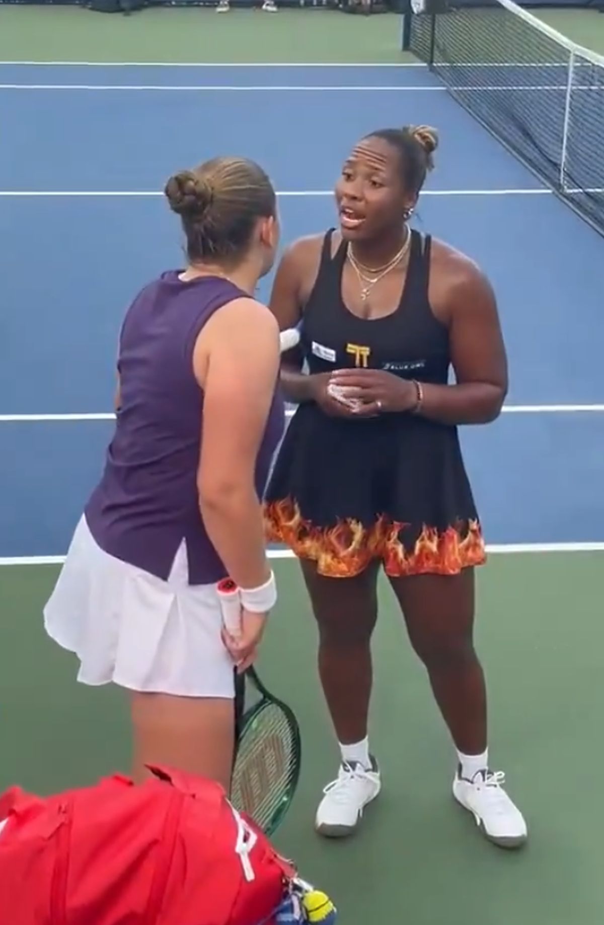 Altercație aprinsă la fileu între Ostapenko și Townsend