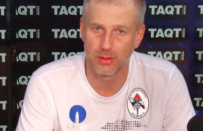 CFR CLUJ - GAZ METAN // Edward Iordănescu, încă o serie de reproșuri pentru conducere: „Nu s-a adus un antrenor de play-out aici! Eu ce să mai fac?”