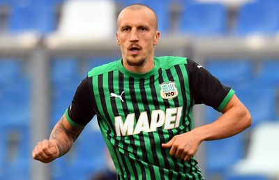 Vlad Chiricheș, criticat! A fost cel mai slab jucător în ultimul meci al lui Sassuolo + cum s-a descurcat Drăguș la debutul pentru Crotone