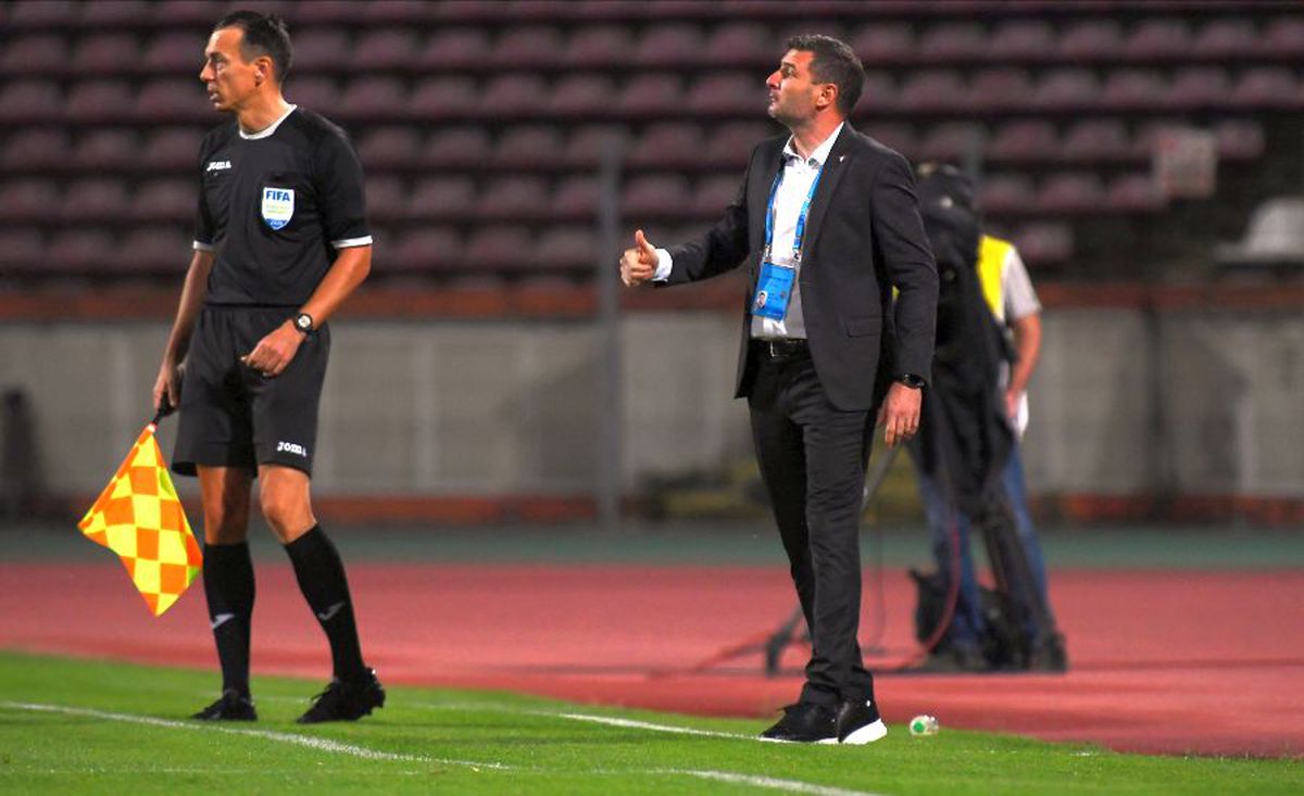 DINAMO - UTA 0-1. Cosmin Contra, resemnat: „Am crezut că vom defila! Sunt principalul vinovat”