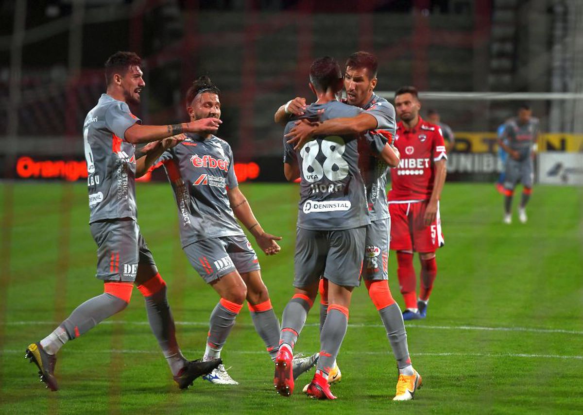 Dinamo - UTA Arad 20/21