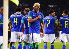 Scandal rasist la Paris! O banană i-a aterizat la picioare lui Richarlison la meciul Braziliei!