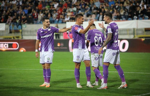 FC Botoșani - Rapid 1-3 » Rezervele lui Bergodi s-au impus confortabil în Moldova, la debutul în grupele Cupei României Betano