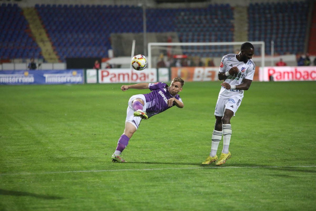 FC Botoșani - Rapid 1-3 » Rezervele lui Bergodi s-au impus confortabil în Moldova, la debutul în grupele Cupei României Betano