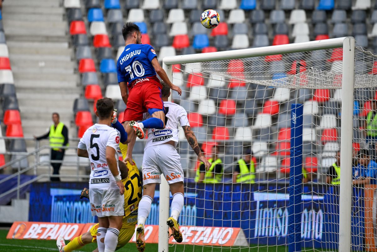 CSA Steaua - U Cluj 1-3 » Debut de coșmar pentru „militari” în Cupa României: înfrângere categorică în Ghencea