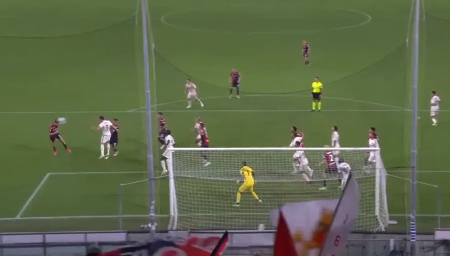 Genoa genială: meci perfect cu AS Roma, 4-1 » Radu Drăgușin, pasă de gol în fața lui Jose Mourinho